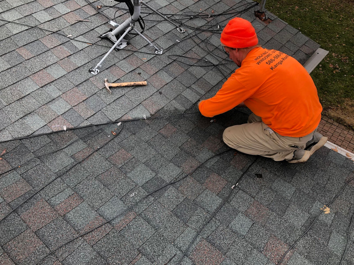 Roof Repair in Clinton Township, MI. Four Seasons Kanga Roof